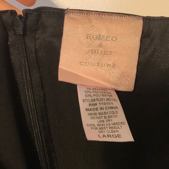 Romeo and Juliet Formal Dress, Size Large - Picture 2 of 3